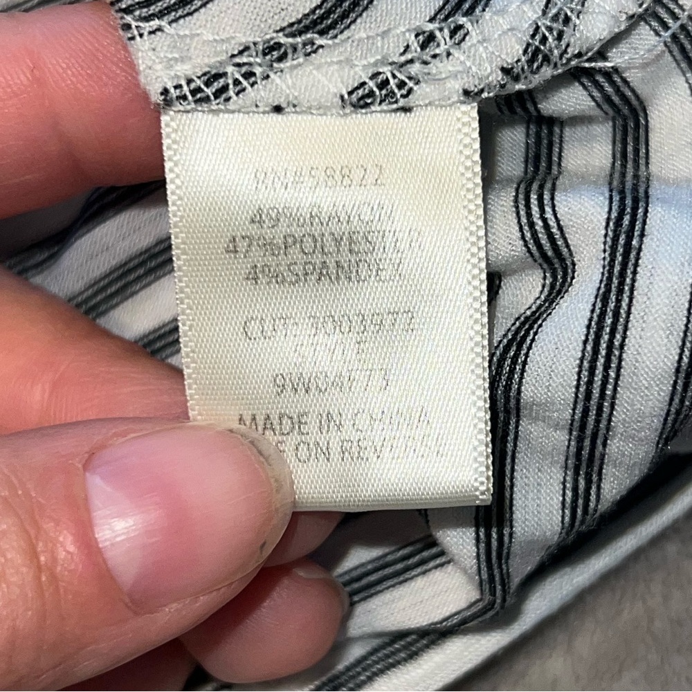 Women's Max Studio Top 2x - Picture 6 of 6